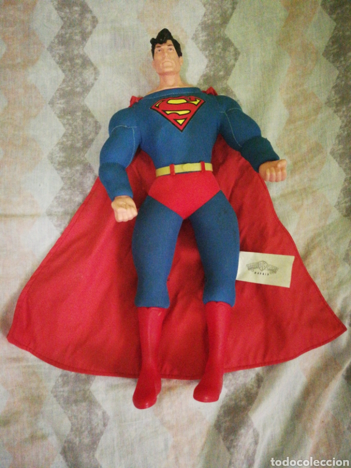 figura peluche superman parque warner madrid - Comprar Figuras y Muñecos DC antiguos en - 128976035