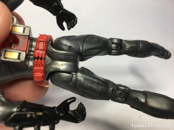 Figuras y mu&ntilde;ecos DC: FIGURA BATMAN CON LUZ EN EL PECHO - Foto 3