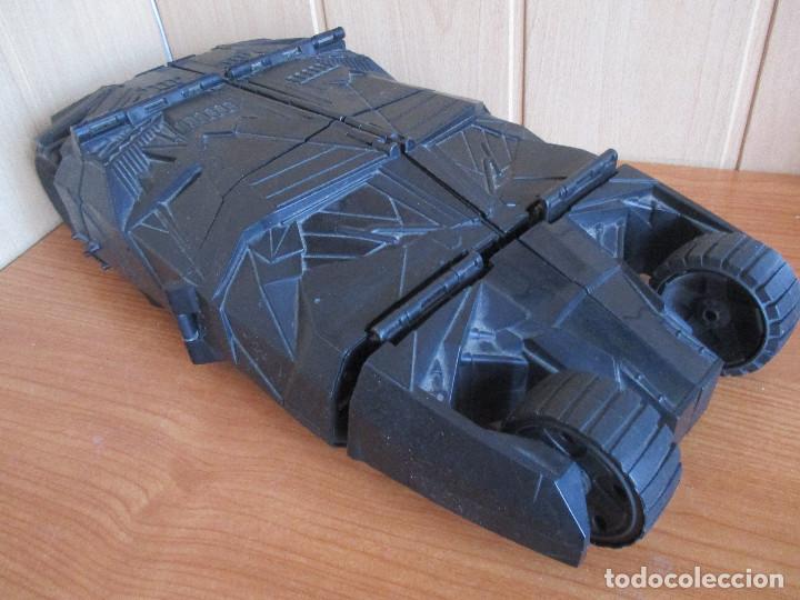 Figuras y mu&ntilde;ecos DC: COCHE  BATMOBIL, DC COMICS , TRANSFORMABLE - Foto 2