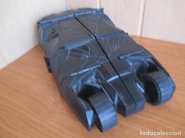 Figuras y mu&ntilde;ecos DC: COCHE  BATMOBIL, DC COMICS , TRANSFORMABLE - Foto 9