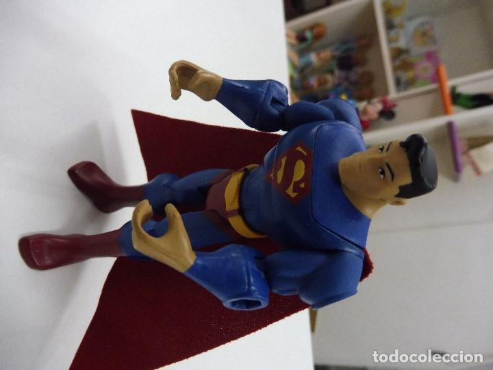 Figuras y mu&ntilde;ecos DC: Figura articulada DC Comics Mattel 2009 Superman - Foto 7