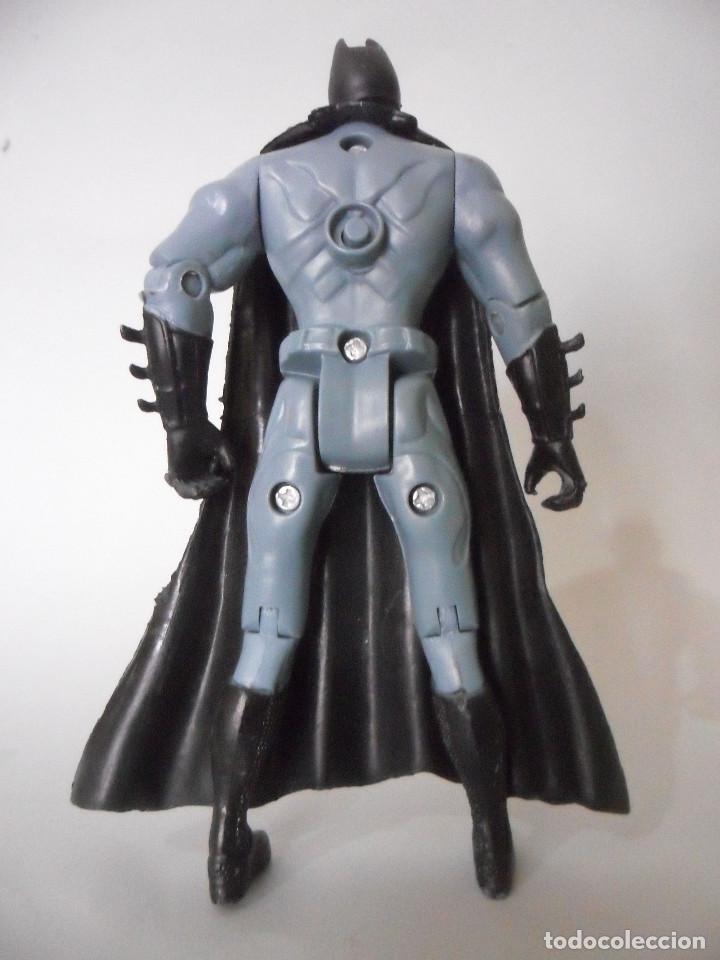 Figuras y mu&ntilde;ecos DC: BATMAN RARA FIGURA BOOTLEG DE 14 CM - Foto 5