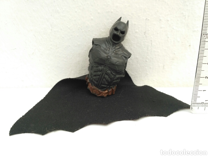 Figuras y mu&ntilde;ecos DC: Traje de batman - Foto 1