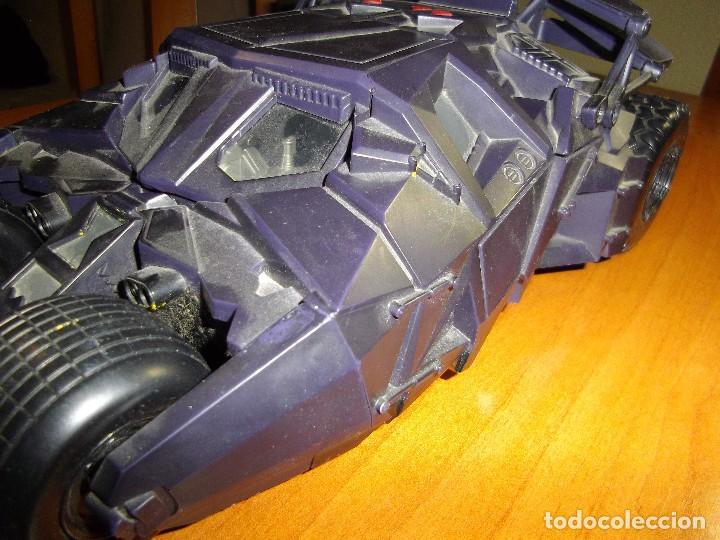 Figuras y mu&ntilde;ecos DC: Batmovil DC con luz y sonido - Foto 4