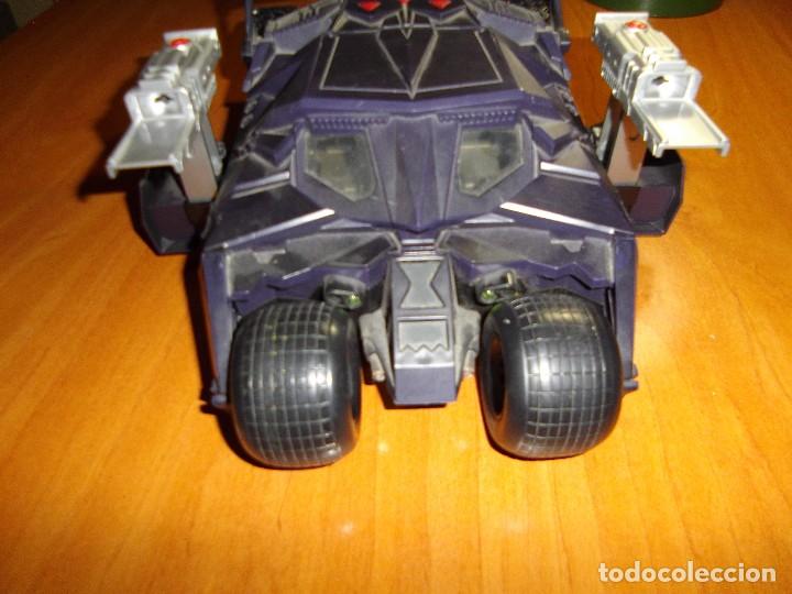 Figuras y mu&ntilde;ecos DC: Batmovil DC con luz y sonido - Foto 17