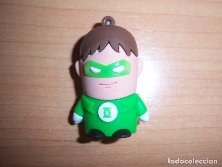 Figuras y mu&ntilde;ecos DC: FIGURA DE LINTERNA VERDE EN PENDRIVE DE 16GB  (NUEVO) - Foto 1