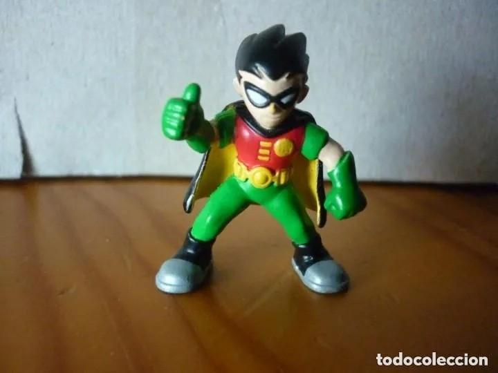 Figuras y mu&ntilde;ecos DC: Mini figura de Robin - DC Comics - 3,5 cm - Foto 1