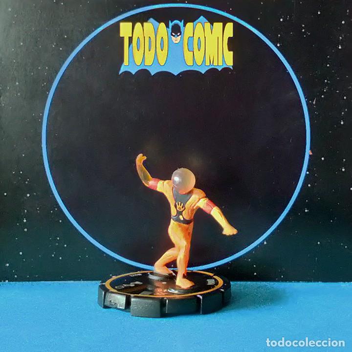 Figuras y mu&ntilde;ecos DC: Mano / Heroclix / DC - Foto 1
