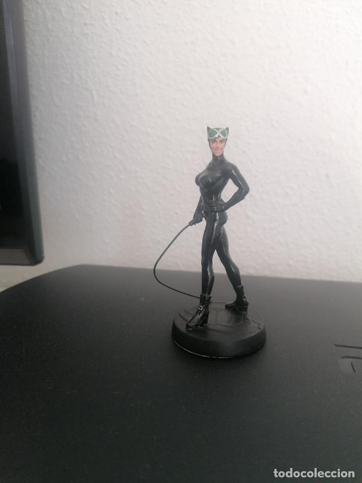 Figuras y mu&ntilde;ecos DC: Catwoman DC Comics 2011 - Foto 1
