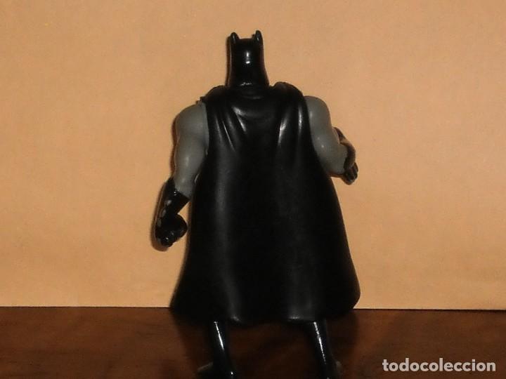 Figuras y mu&ntilde;ecos DC: FIGURA BATMAN (con capa) - DC A&Ntilde;O 1993 &ndash; MACDONALS - Foto 7