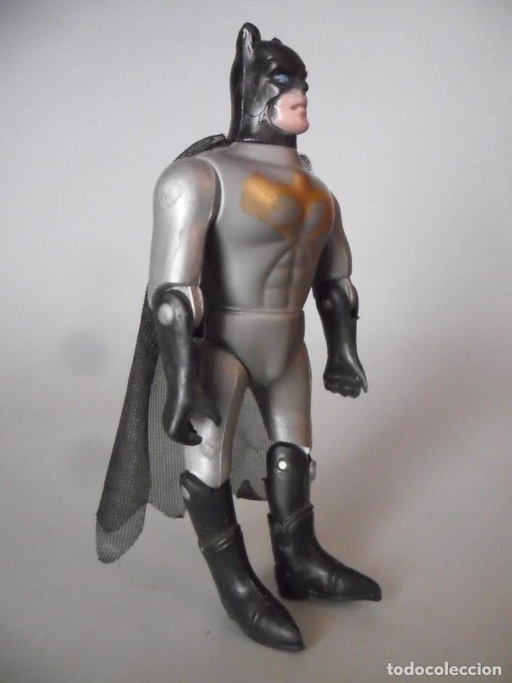 Figuras y mu&ntilde;ecos DC: BATMAN RARA FIGURA BOOTLEG DE 13 CM - Foto 3