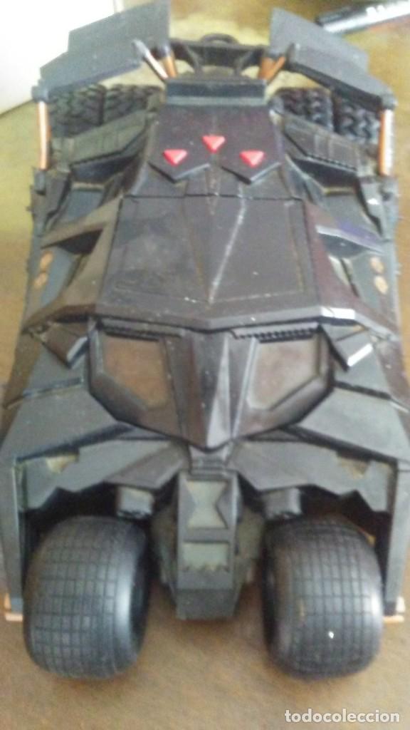 Figuras y mu&ntilde;ecos DC: BATMOVIL CABALLERO OSCURO CON SONIDO - TM & DC Comics - Foto 1