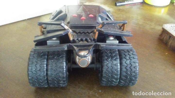 Figuras y mu&ntilde;ecos DC: BATMOVIL CABALLERO OSCURO CON SONIDO - TM & DC Comics - Foto 4