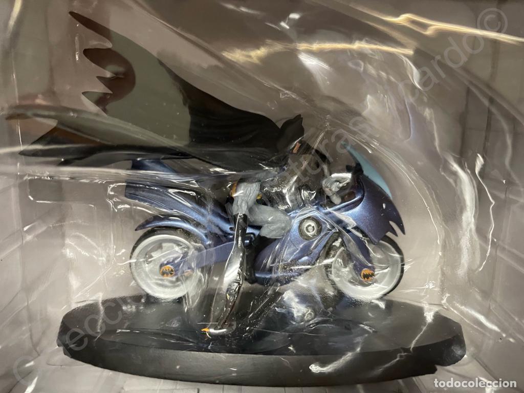 Figuras y mu&ntilde;ecos DC: Figura Plomo Batman y el Bat-moto / Batcycle - Eaglemoss - DC Comics - Foto 5