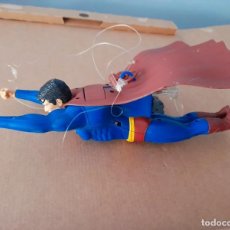 Figuras y Muñecos DC: SUPERMAN VOLADOR CON HELICE NO FUNCIONA