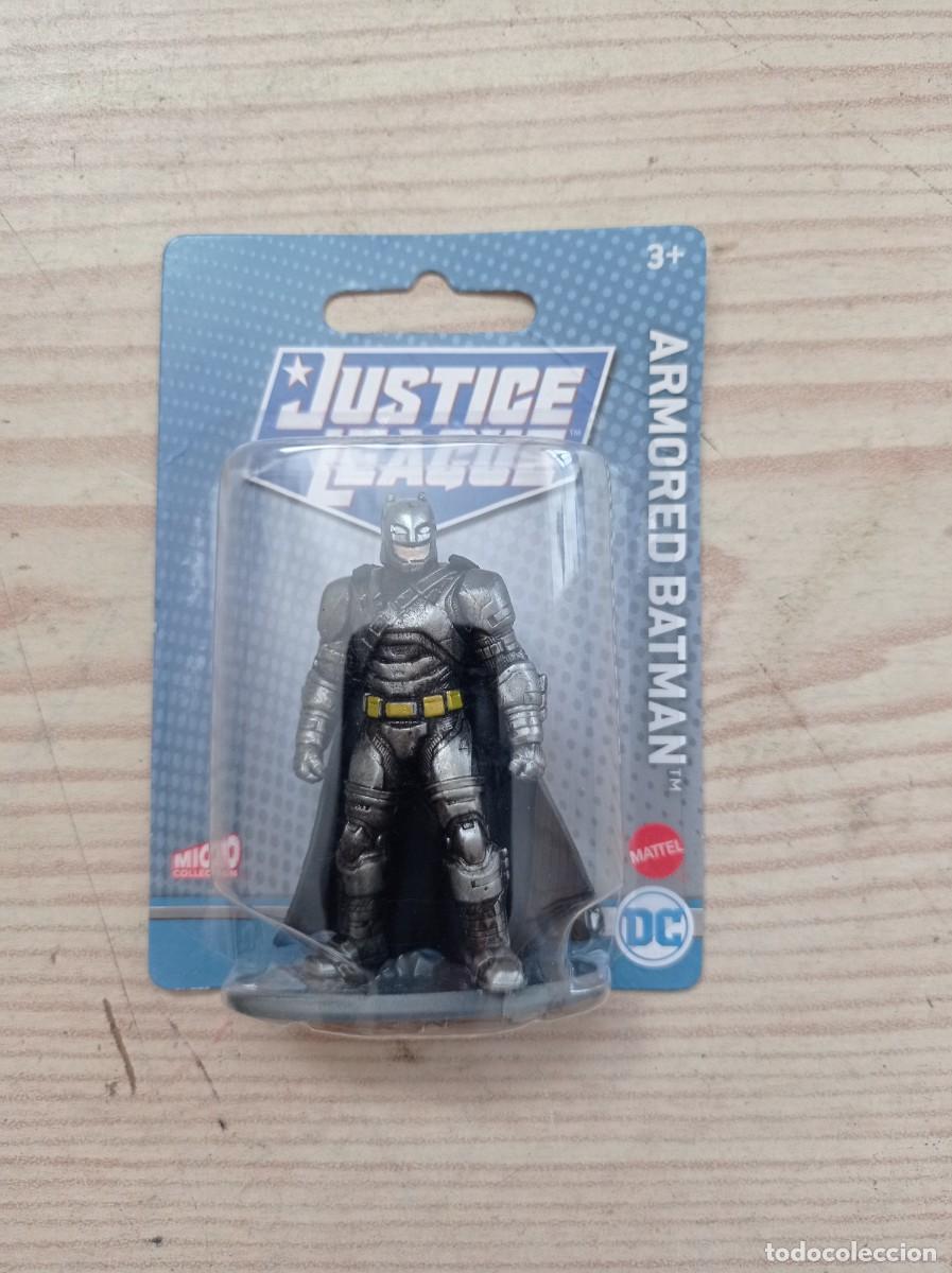 Justice League Figurina Batman Battle Ready 30,5 Cm – Con Mantello In Stoffa E Snodature - 3