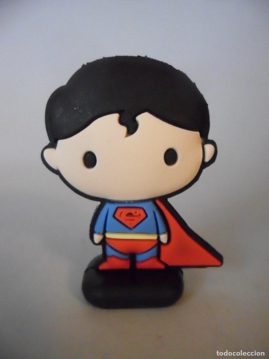 Figuras y mu&ntilde;ecos DC: SUPERMAN FIGURA DC COMICS - Foto 1