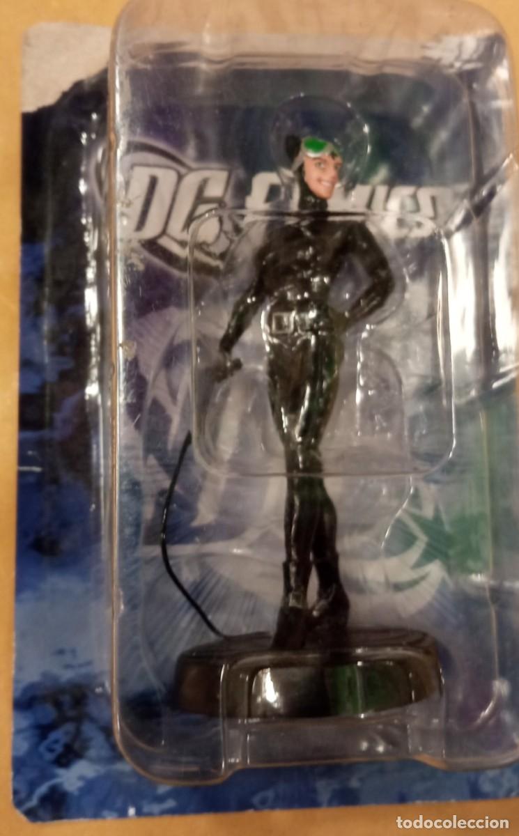 Figuras y mu&ntilde;ecos DC: EAGLEMOSS. CATWOMAN. VERSION POLIRESINA - Foto 1