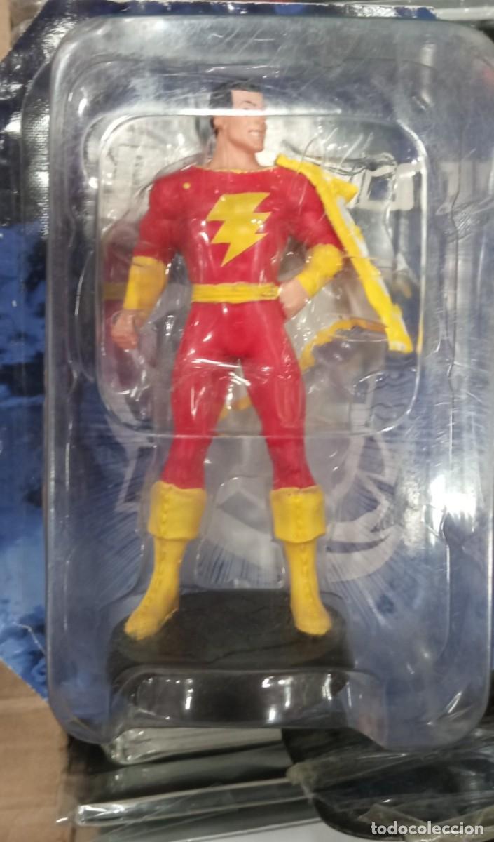 Figuras y mu&ntilde;ecos DC: EAGLEMOSS. SHAZAM. CAPITAN MARVEL. VERSION POLIRESINA - Foto 1
