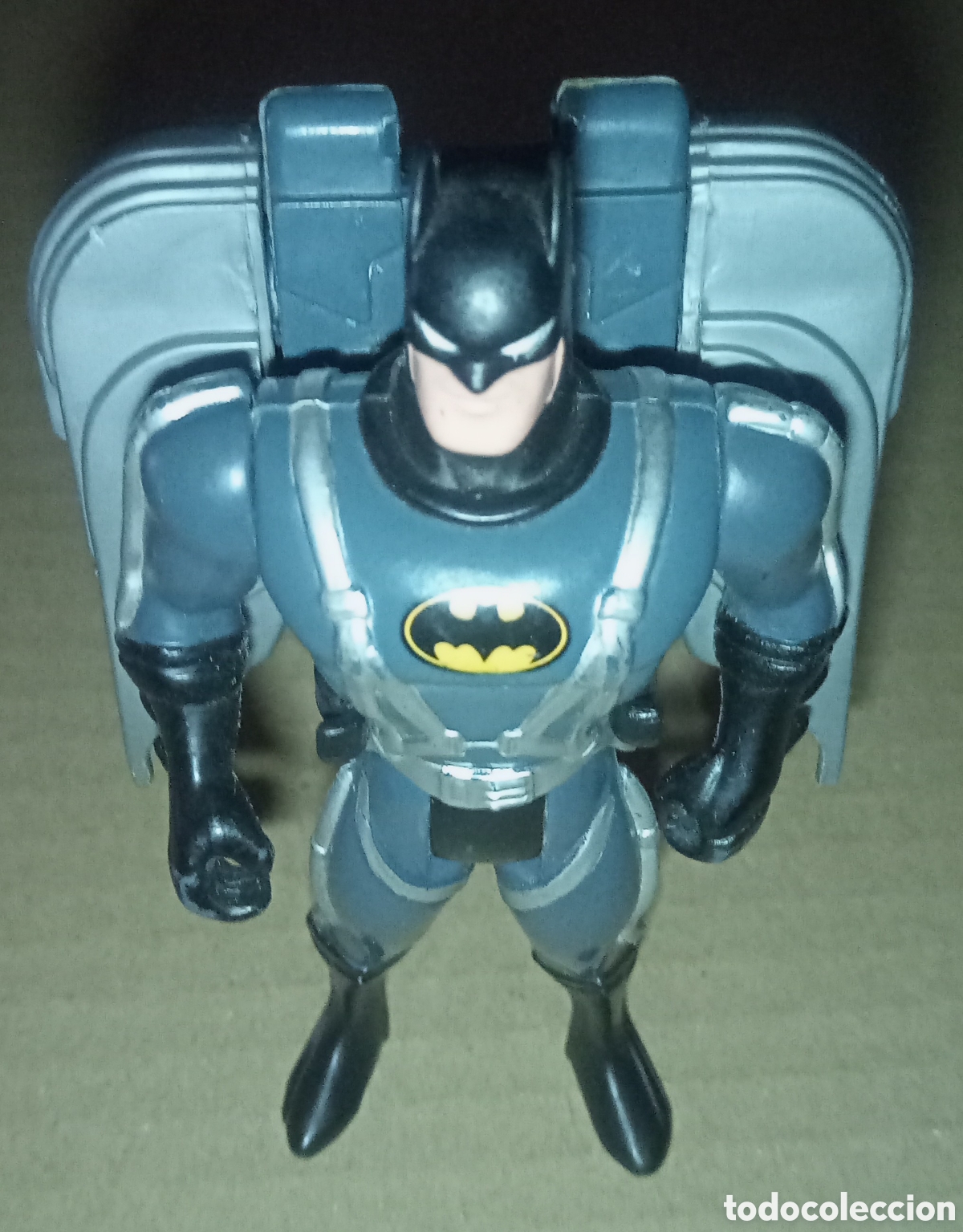 Figuras y mu&ntilde;ecos DC: Figura de acci&oacute;n articulada Batman y complementos - Foto 6