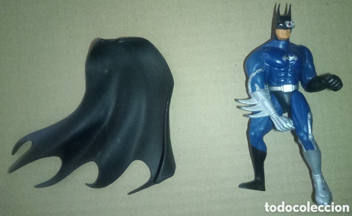 Figuras y mu&ntilde;ecos DC: Figura de acci&oacute;n articulada Batman ciborg - Foto 3