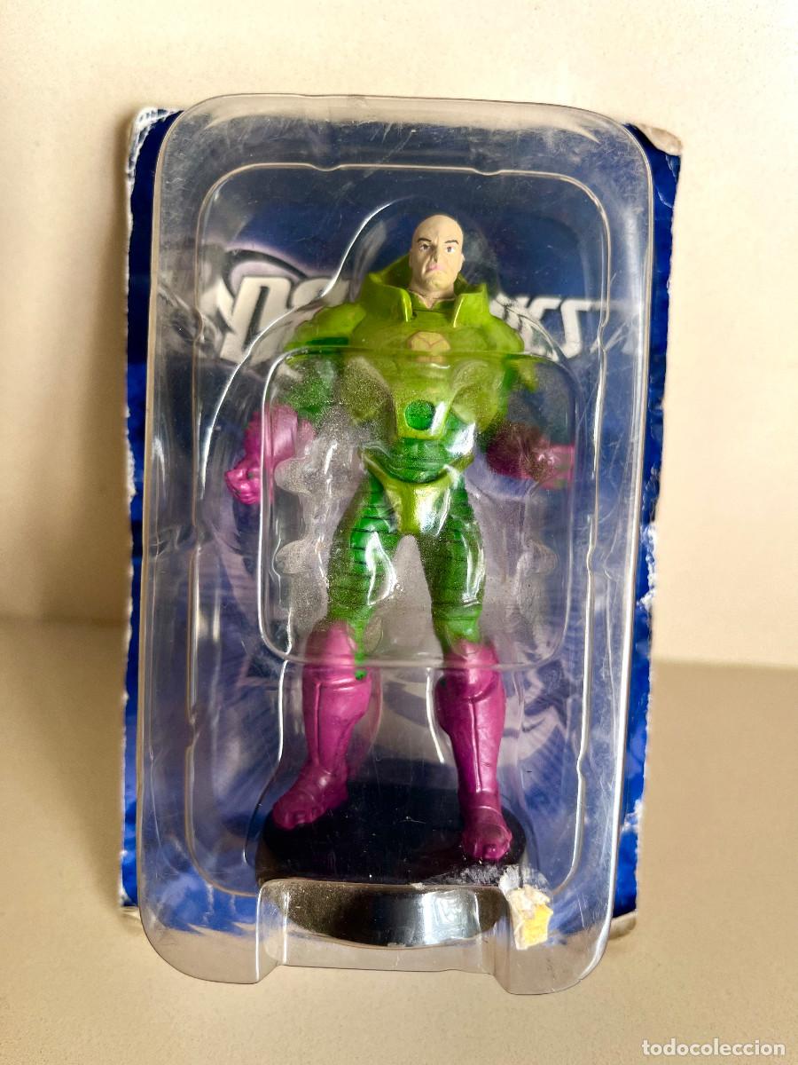 Figuras y mu&ntilde;ecos DC: FIGURA DE LEX LUTHOR Y CAPTAIN COLD EN POLIRESINA DE DC COMICS. EDICI&Oacute;N LIMITADA - Foto 2