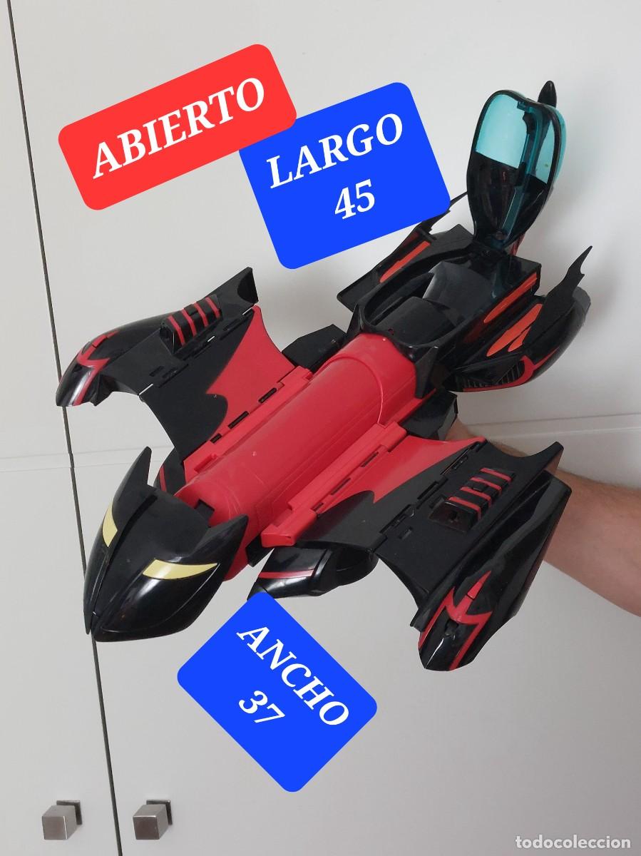 Figuras y mu&ntilde;ecos DC: Batmovil, nave convertible - Foto 1