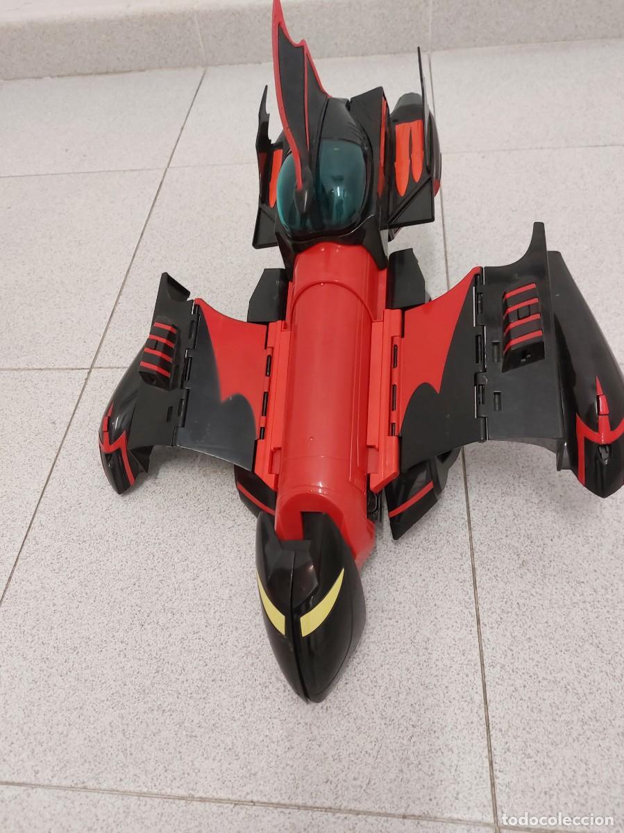 Figuras y mu&ntilde;ecos DC: Batmovil, nave convertible - Foto 3