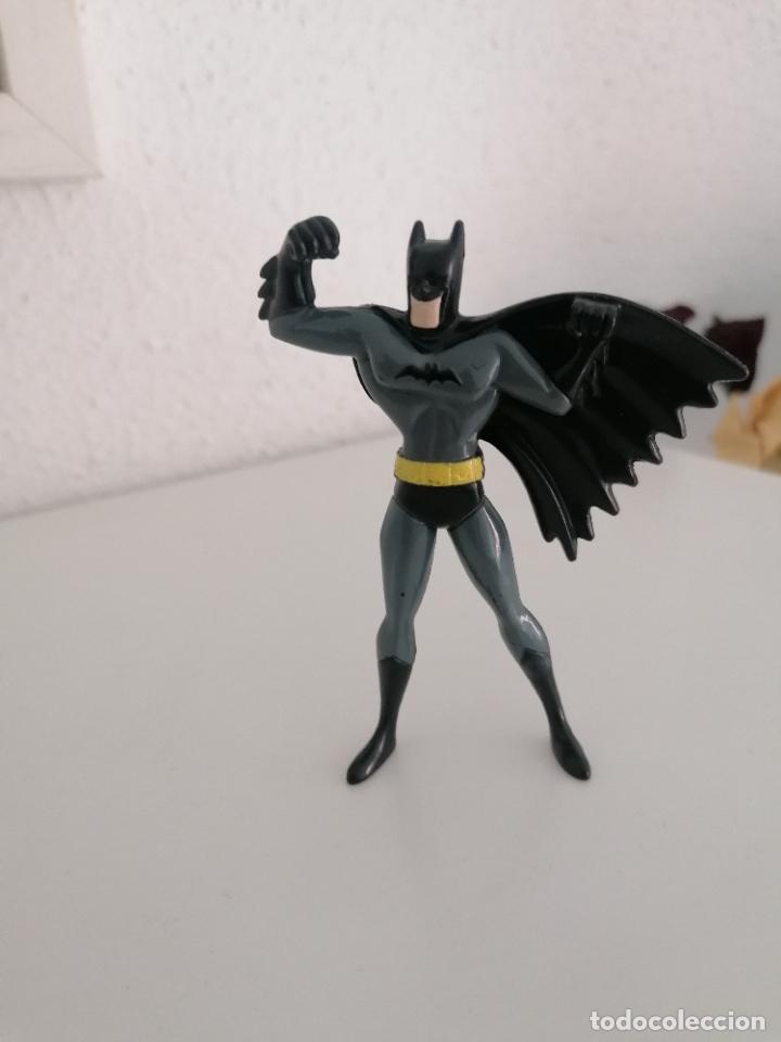 Figuras y mu&ntilde;ecos DC: Batman nestle DC comics promocional - Foto 1