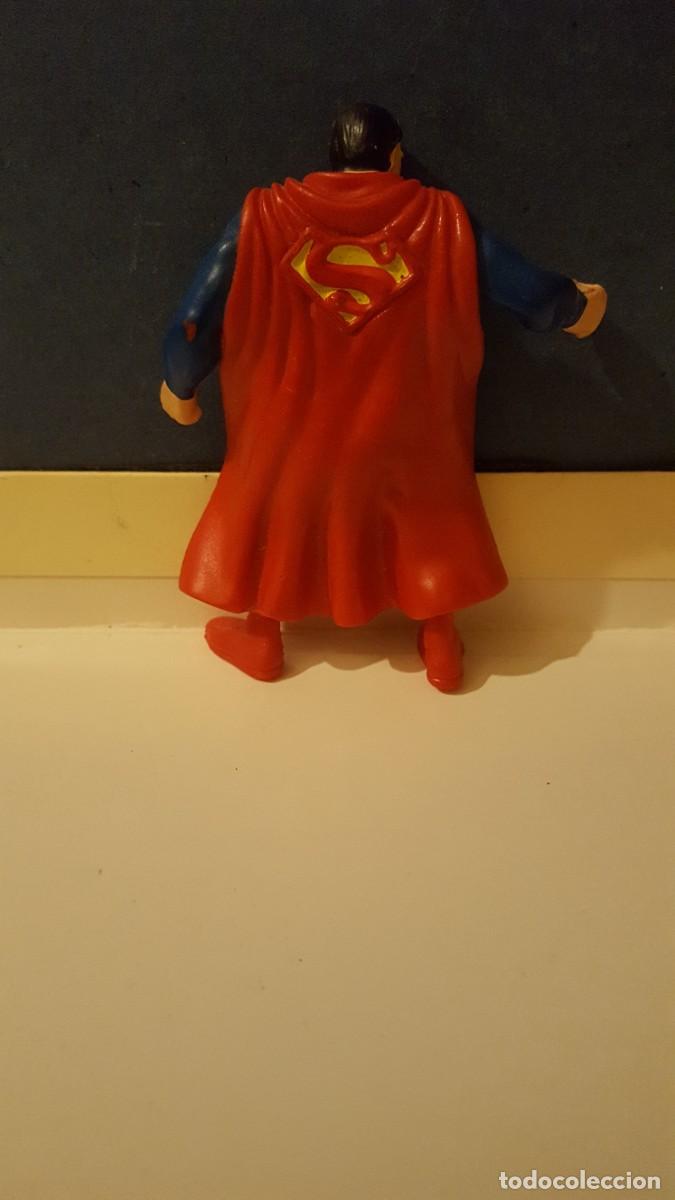 Figuras y mu&ntilde;ecos DC: Figura de goma, Superman. DC c&oacute;mics Spain - Foto 3