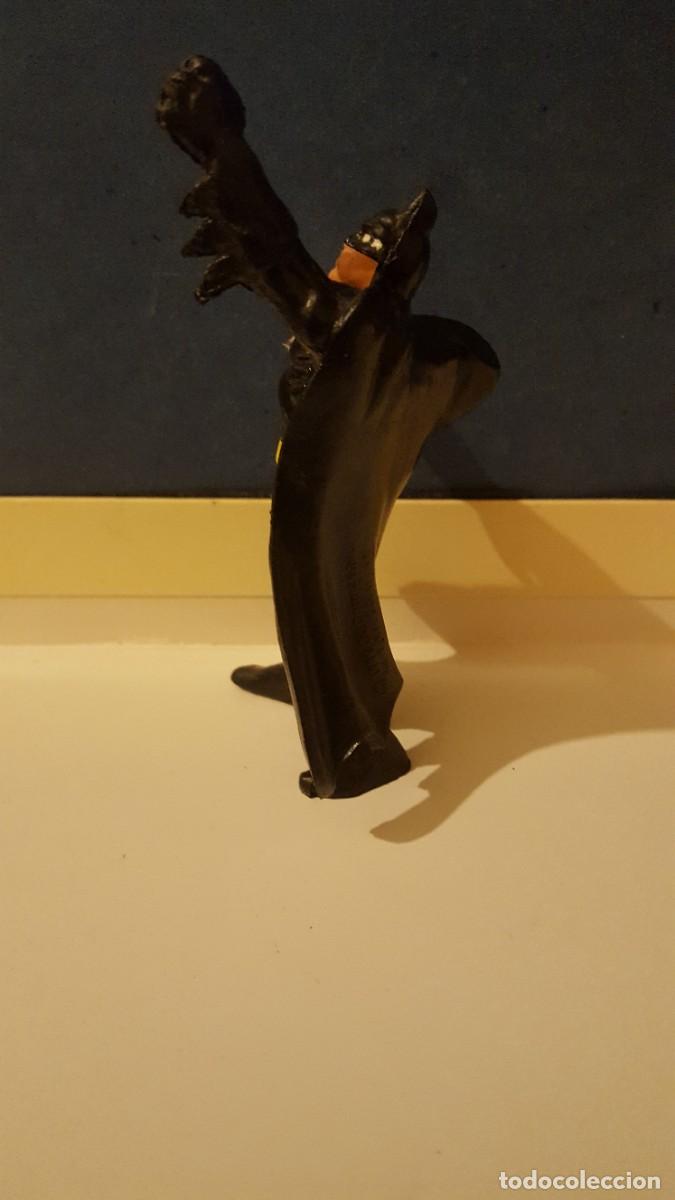 Figuras y mu&ntilde;ecos DC: Figura de goma, Batman. DC c&oacute;mics Spain - Foto 2