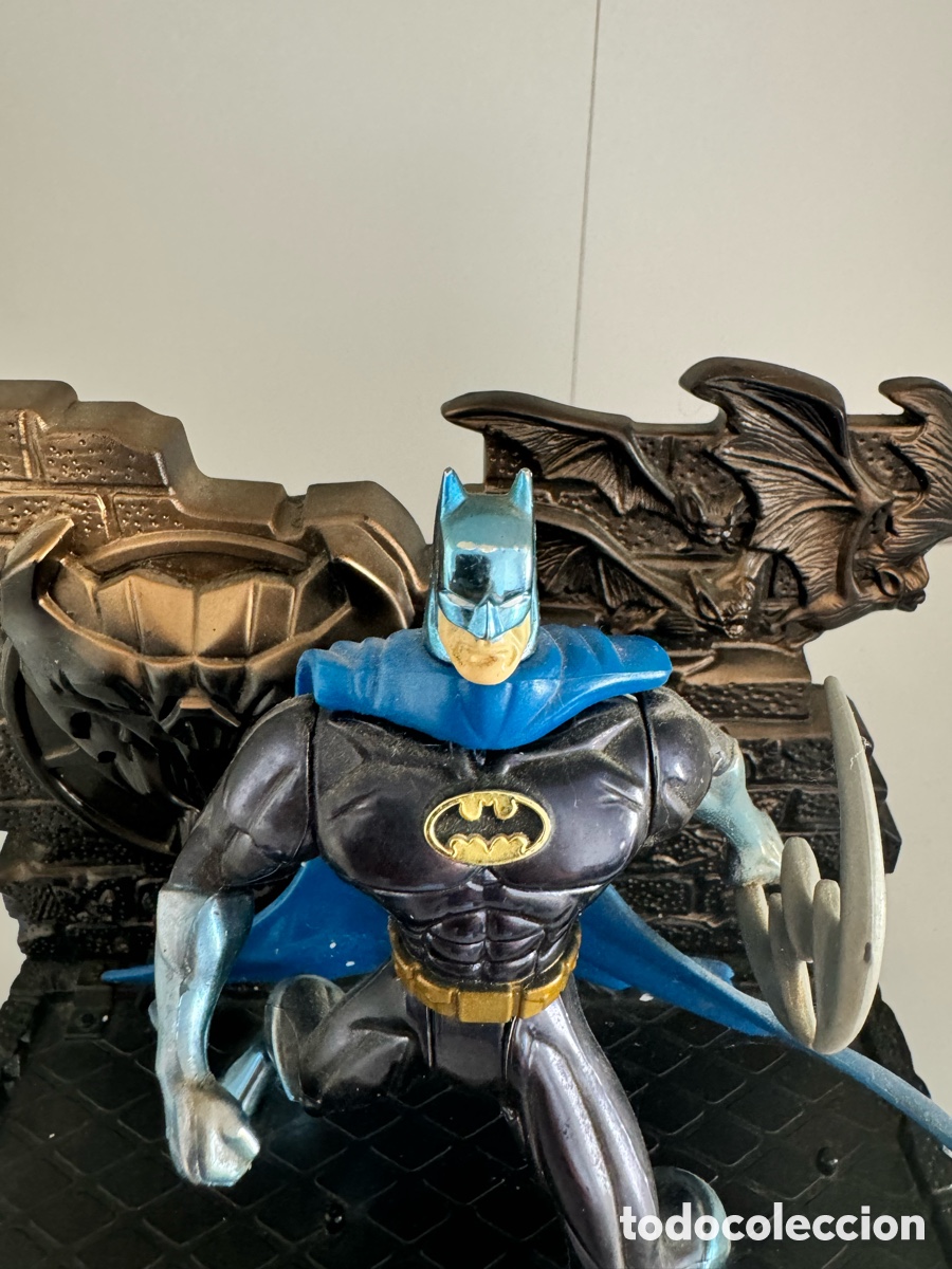 Figuras y mu&ntilde;ecos DC: Figura de Batman 100 edici&oacute;n de 1996 kenner - Foto 3