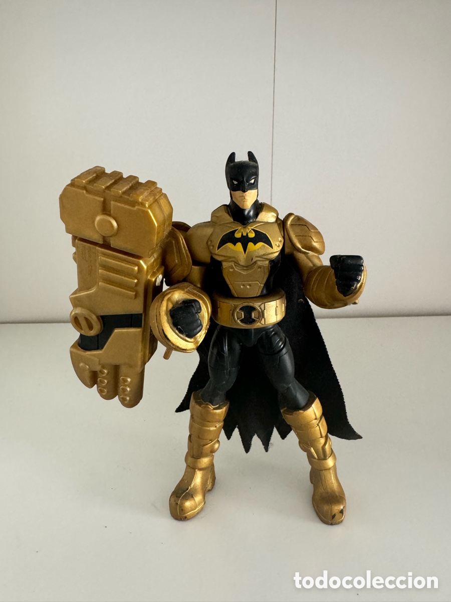 Figuras y mu&ntilde;ecos DC: Figura de Batman Turbo Punch 2011 DC Comics - Foto 1