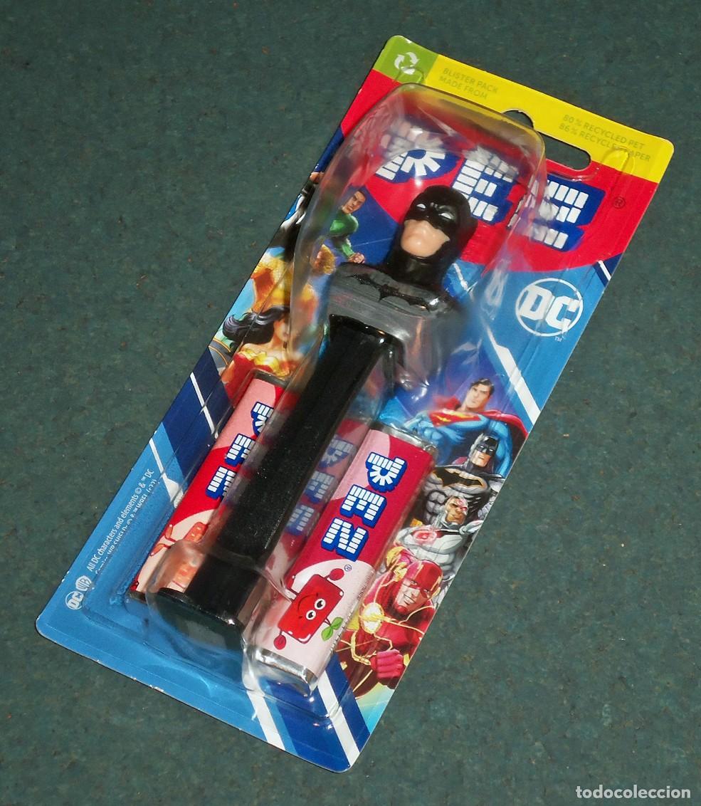 Figuras y mu&ntilde;ecos DC: Figura - Dispensador PEZ de BATMAN - Foto 1