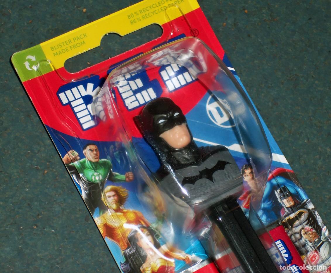 Figuras y mu&ntilde;ecos DC: Figura - Dispensador PEZ de BATMAN - Foto 2