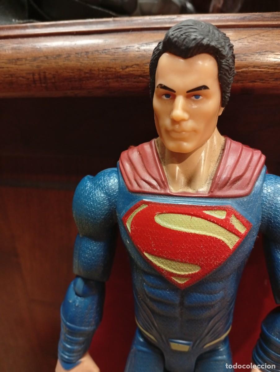 Figuras y mu&ntilde;ecos DC: Figura De acci&oacute;n Superman - Foto 2