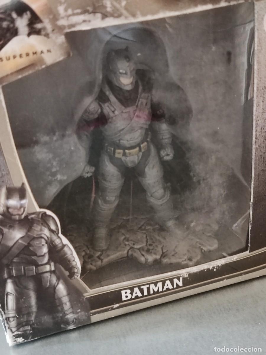 Figuras y mu&ntilde;ecos DC: Batman Schleich en su caja Batman y Superman Ref. 22526 - Foto 2