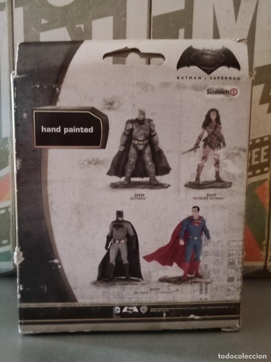 Figuras y mu&ntilde;ecos DC: Batman Schleich en su caja Batman y Superman Ref. 22526 - Foto 4