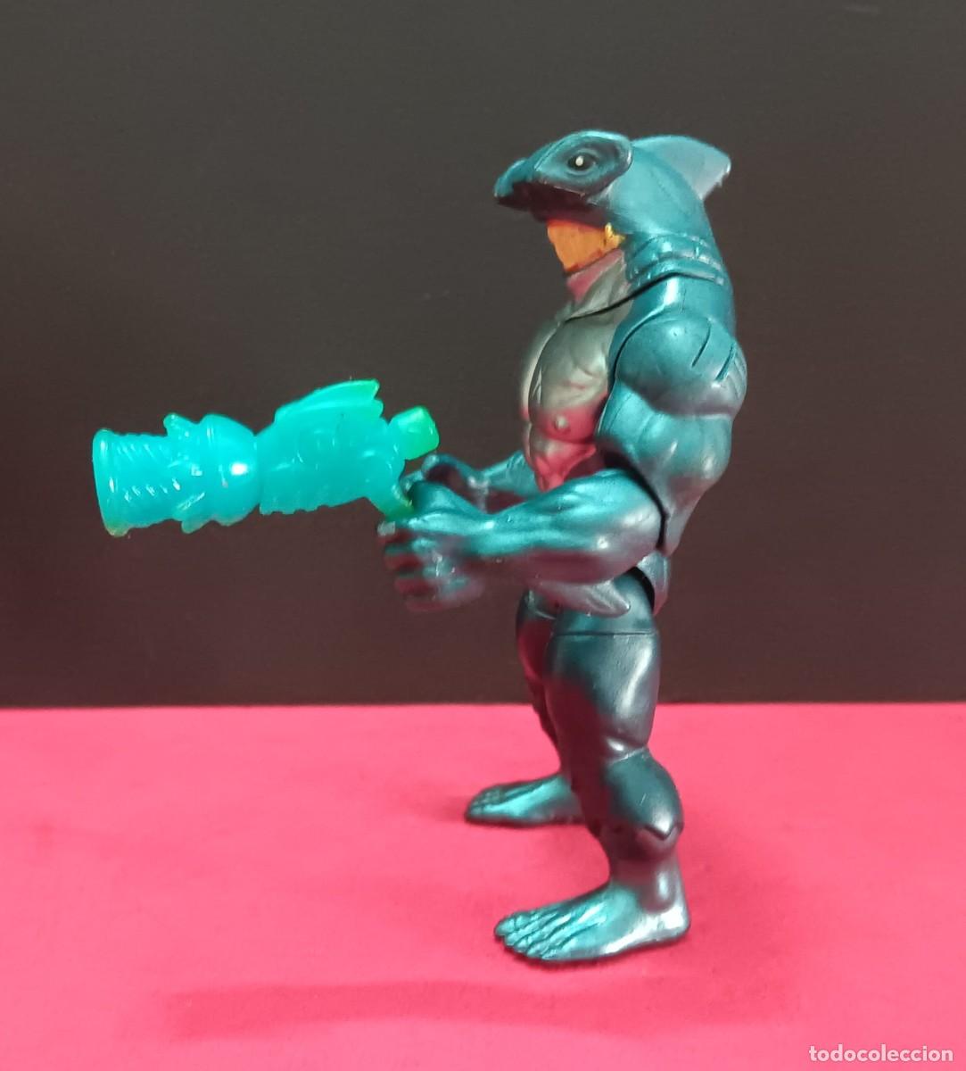 Figuras y mu&ntilde;ecos DC: FIGURA SERIE BATMAN KING SHARK DC COMICS - Foto 3