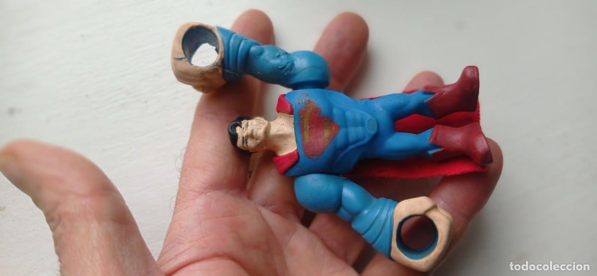 Figuras y mu&ntilde;ecos DC: Antigua figura de SUPERMAN con brazos elasticos de DC - Foto 1