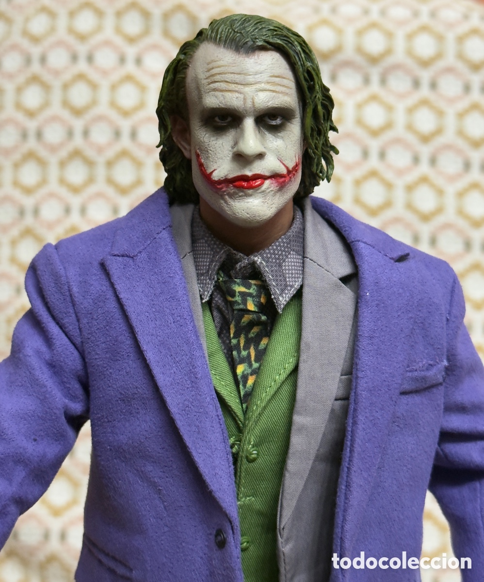Figuras y mu&ntilde;ecos DC: Figura Custom del Joker: Heath Ledger 1/6 - Foto 2