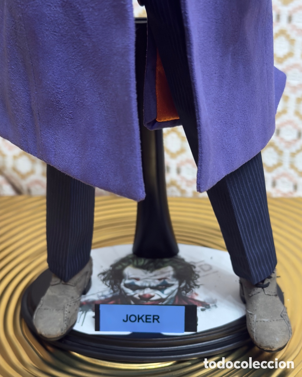 Figuras y mu&ntilde;ecos DC: Figura Custom del Joker: Heath Ledger 1/6 - Foto 4