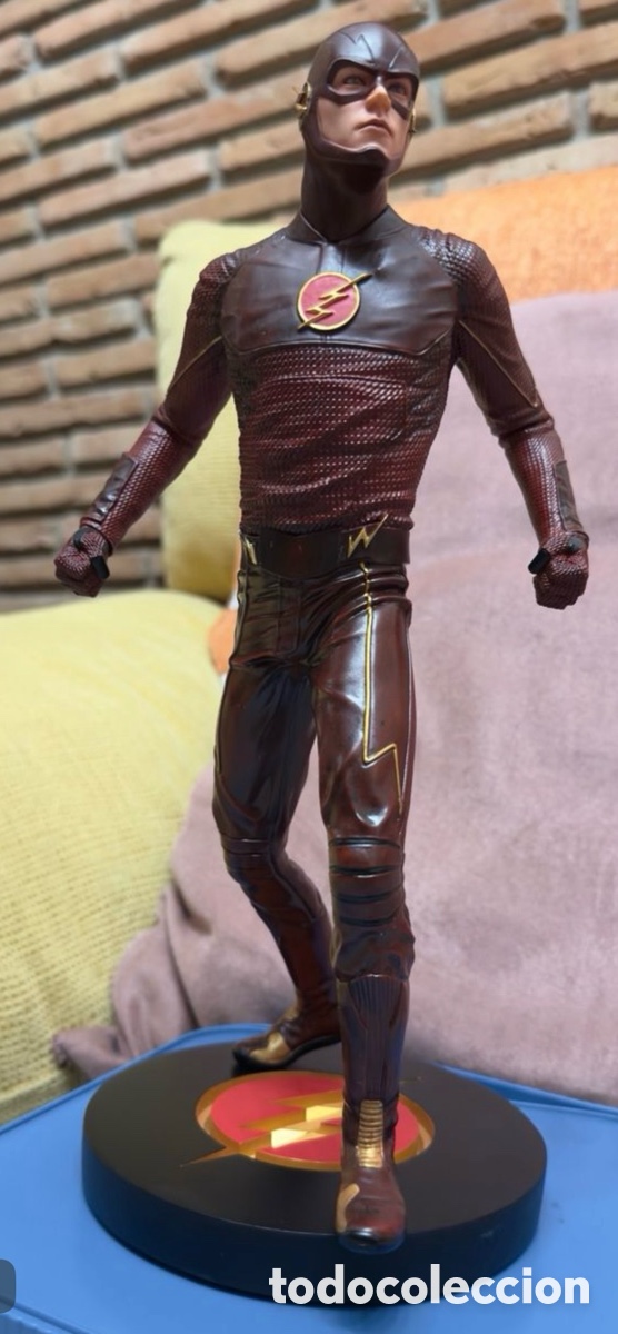 Figuras y mu&ntilde;ecos DC: Estatua The Flash - DC Collectibles - Foto 2