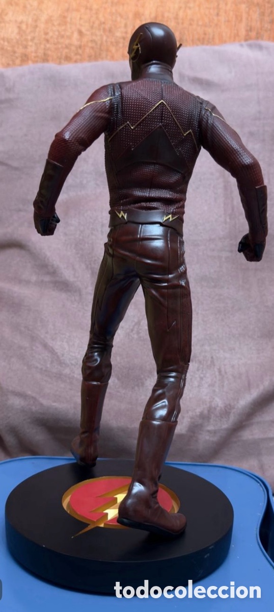 Figuras y mu&ntilde;ecos DC: Estatua The Flash - DC Collectibles - Foto 4
