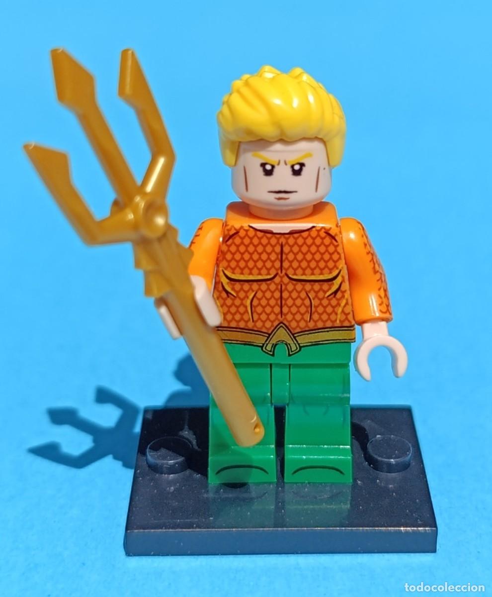 Figuras y mu&ntilde;ecos DC: Minifigura Aquaman C&oacute;mic - DC Comics mu&ntilde;eco - Foto 2