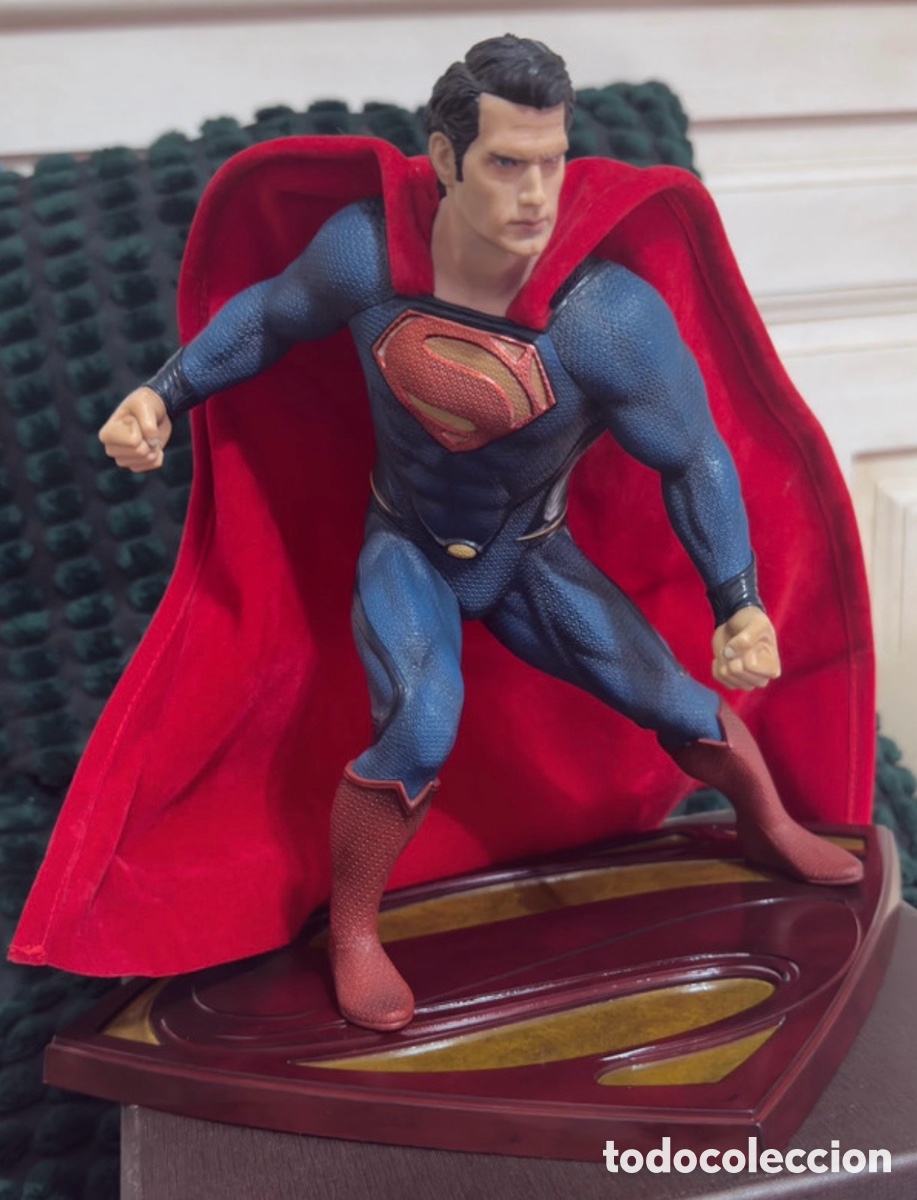 Figuras y Mu&ntilde;ecos DC: Figura de ARTFX Man of Steel: Superman