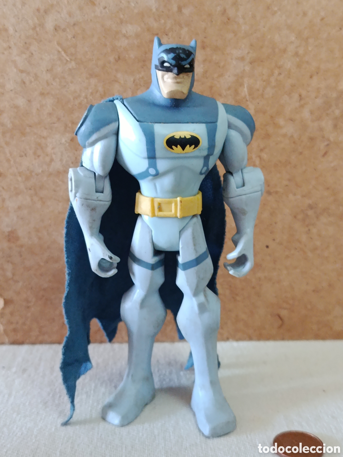 Figuras y Mu&ntilde;ecos DC: figura de acci&oacute;n de Batman Stealth Strike de la l&iacute;nea Mattel &rdquo;The Brave and the Bold&rdquo; del 2009.