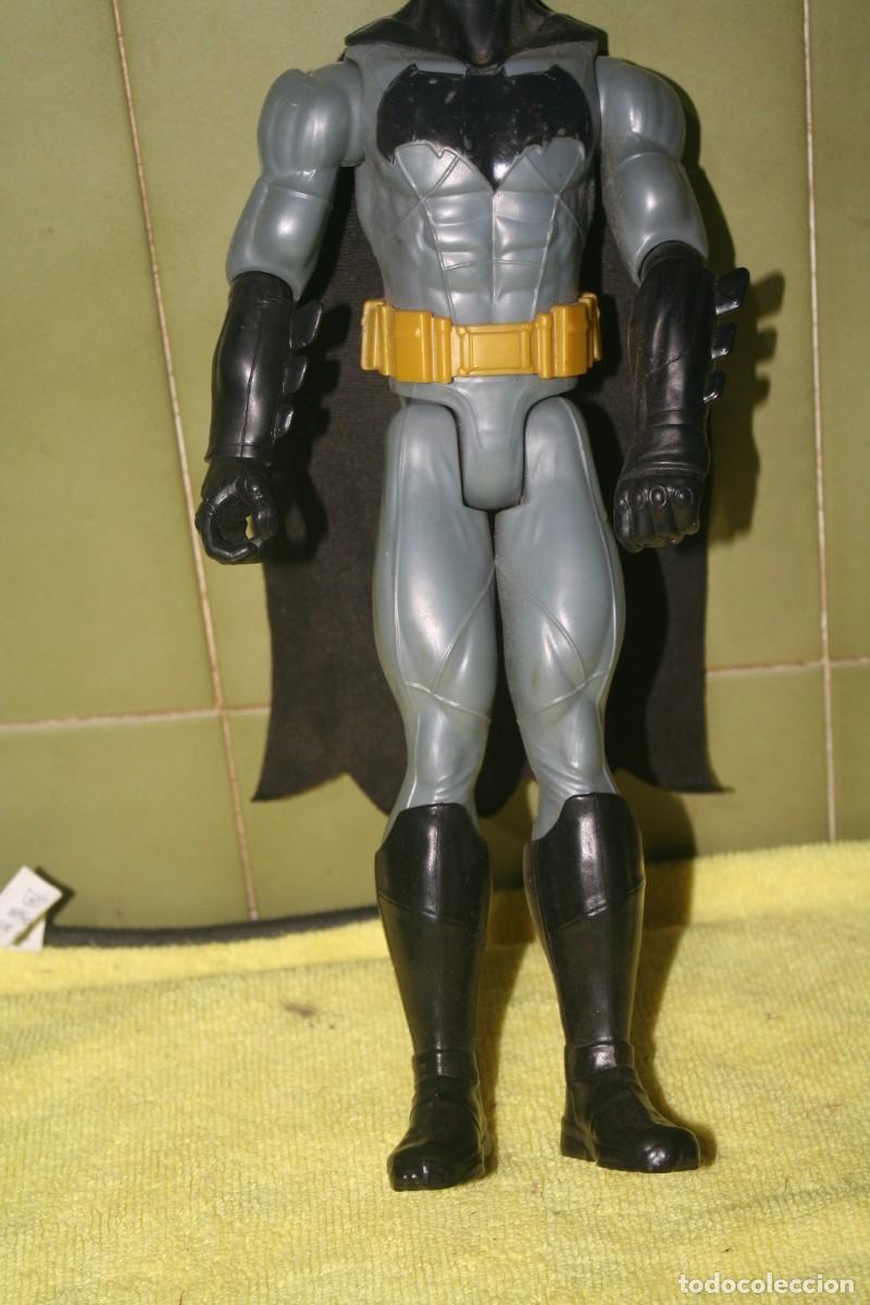 Figuras y mu&ntilde;ecos DC: mu&ntilde;eco batman tm dc comics - Foto 2