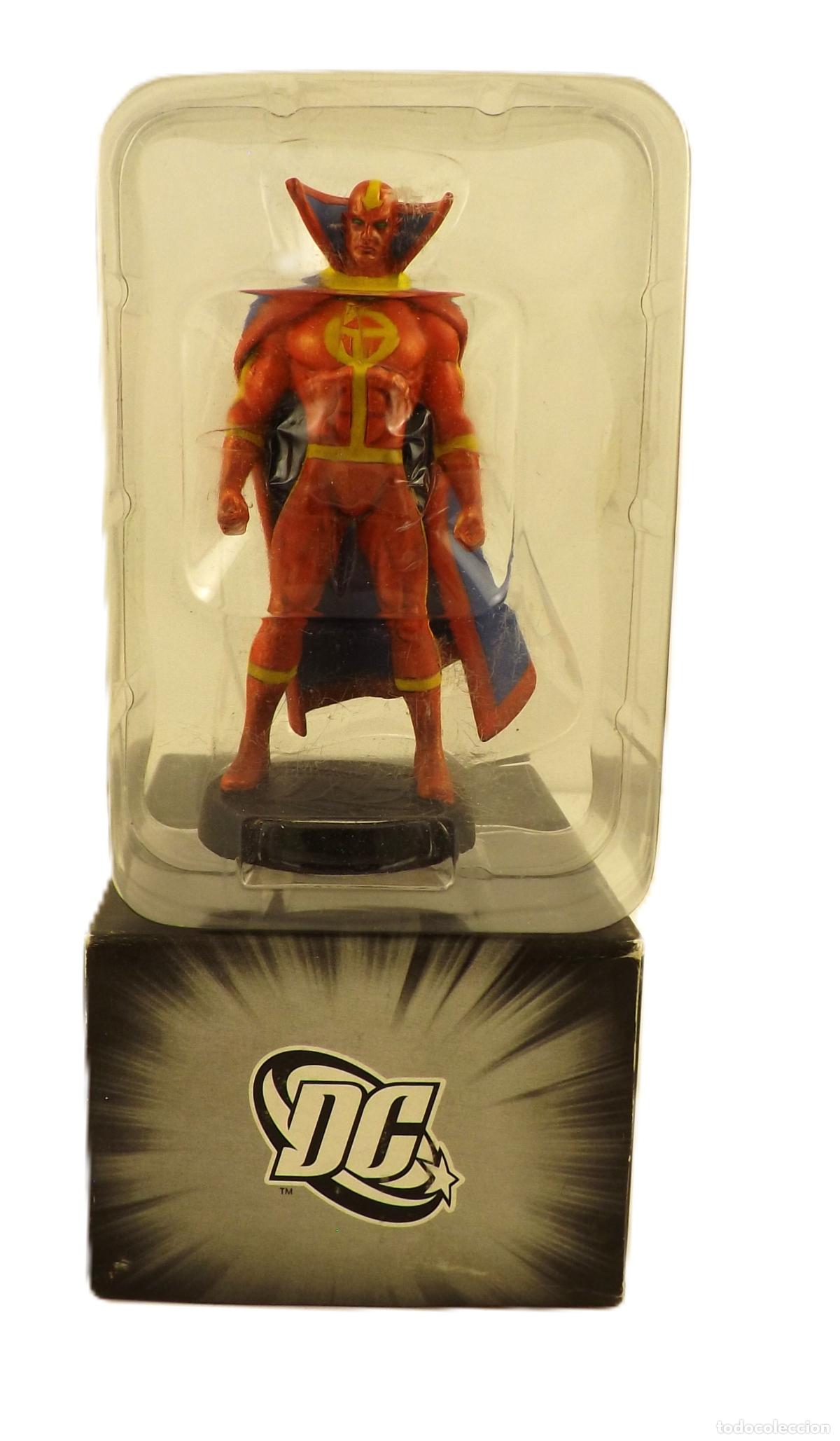 Figuras y mu&ntilde;ecos DC: DC Comics figura Red Tornado (Tornado rojo)