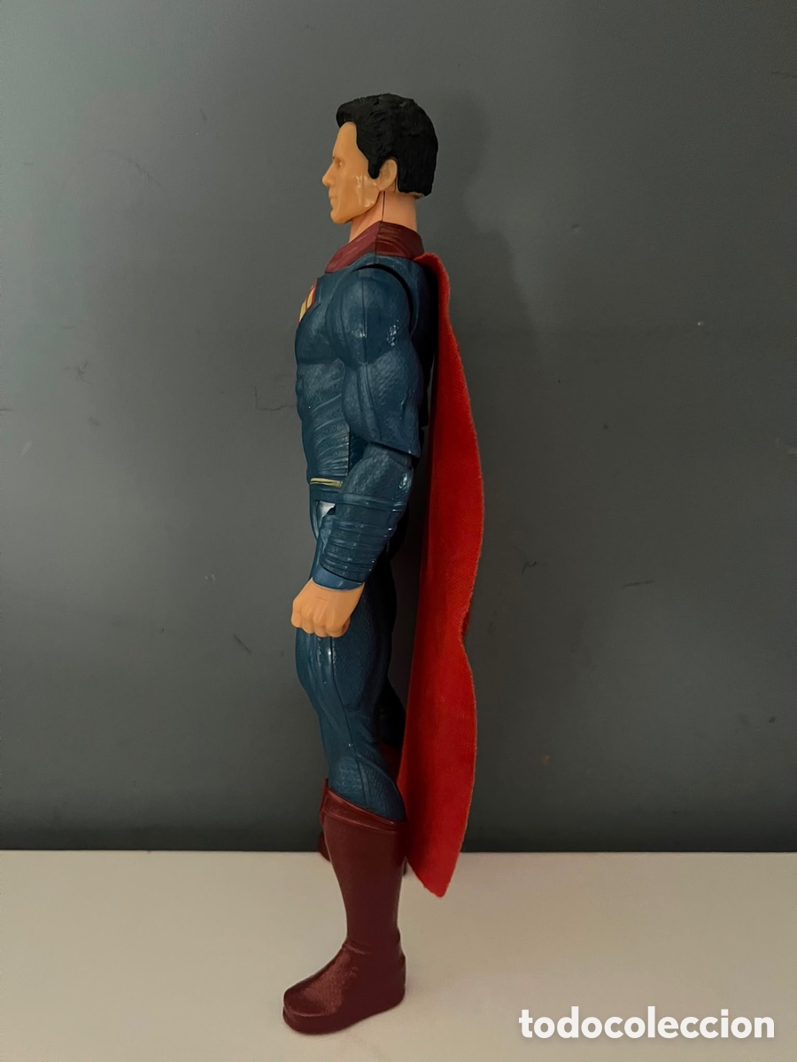 Figuras y mu&ntilde;ecos DC: Figura Superman True-Moves 30 cm - Foto 4